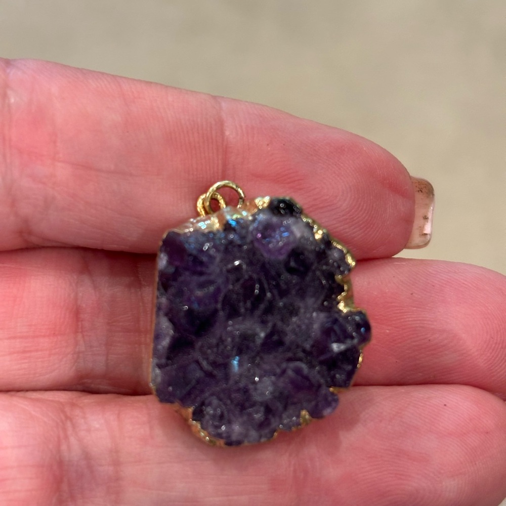 Crystal Necklace NWOT